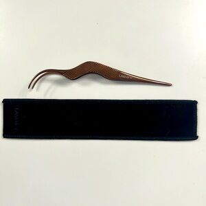 Lashify Bronze Fuse Control Wand